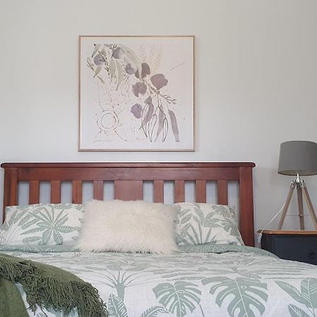 Serenity Holiday House Port Lincoln Holiday House Ngoại thất bức ảnh